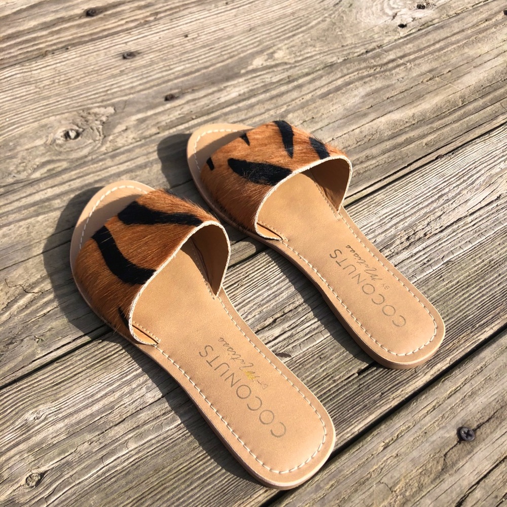 fashionable slip on shoes